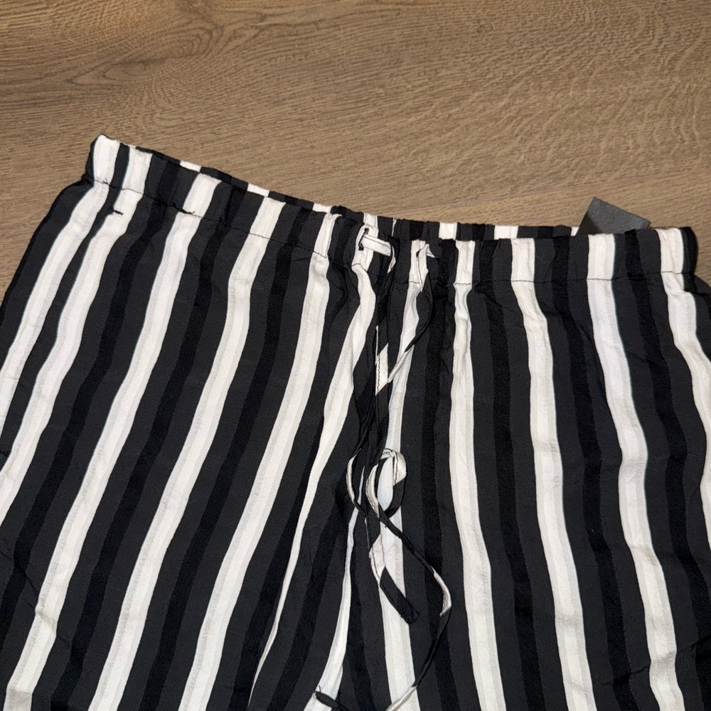 H&M Black and White Striped Trousers